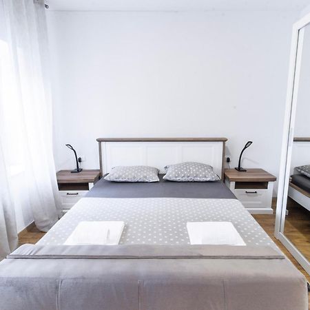 Apartments Florian Lopud Luaran gambar