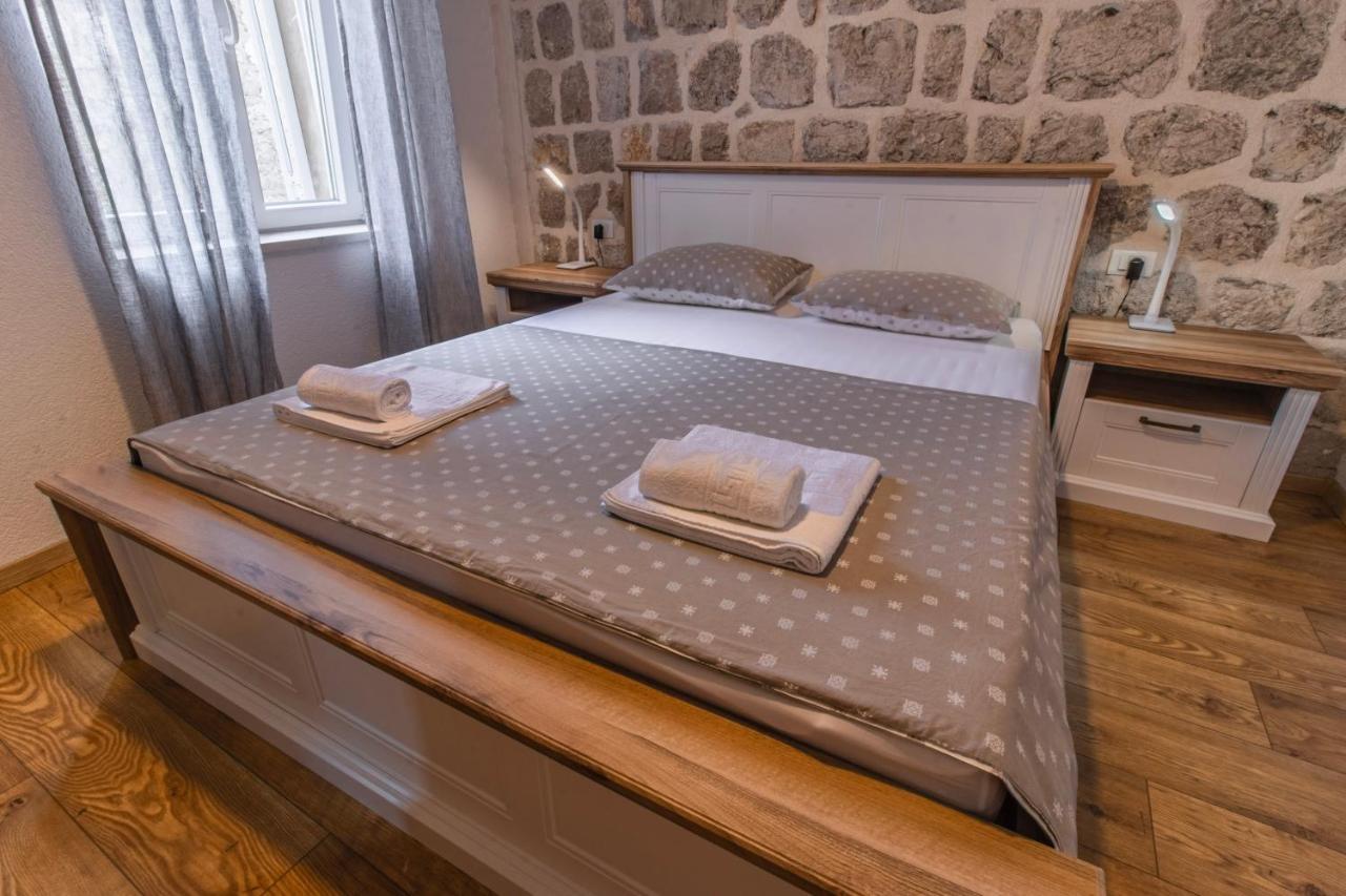 Apartments Florian Lopud Luaran gambar