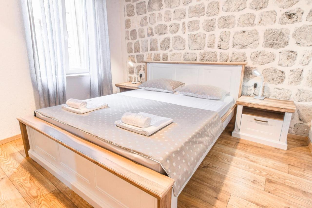 Apartments Florian Lopud Luaran gambar