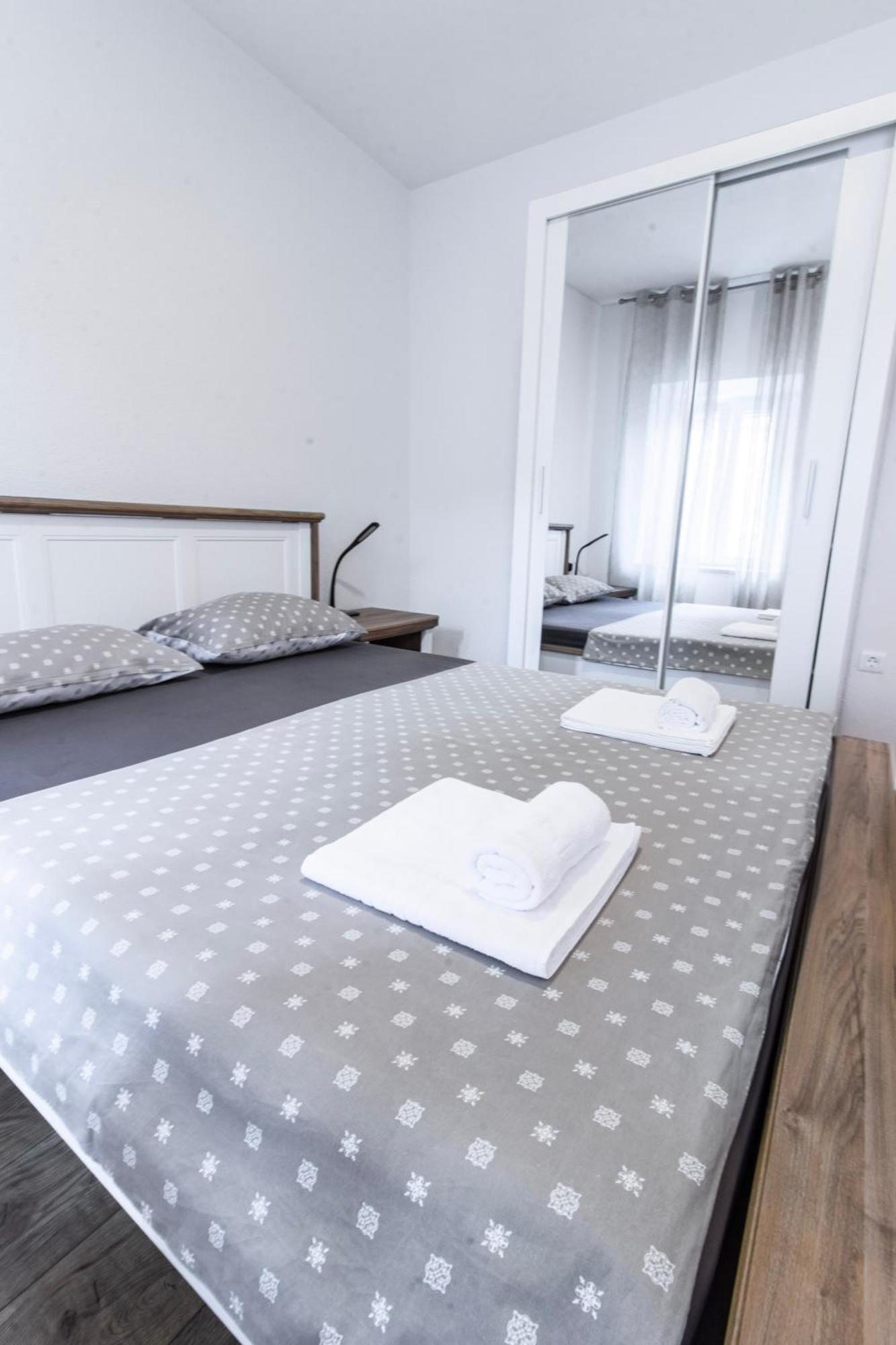 Apartments Florian Lopud Luaran gambar