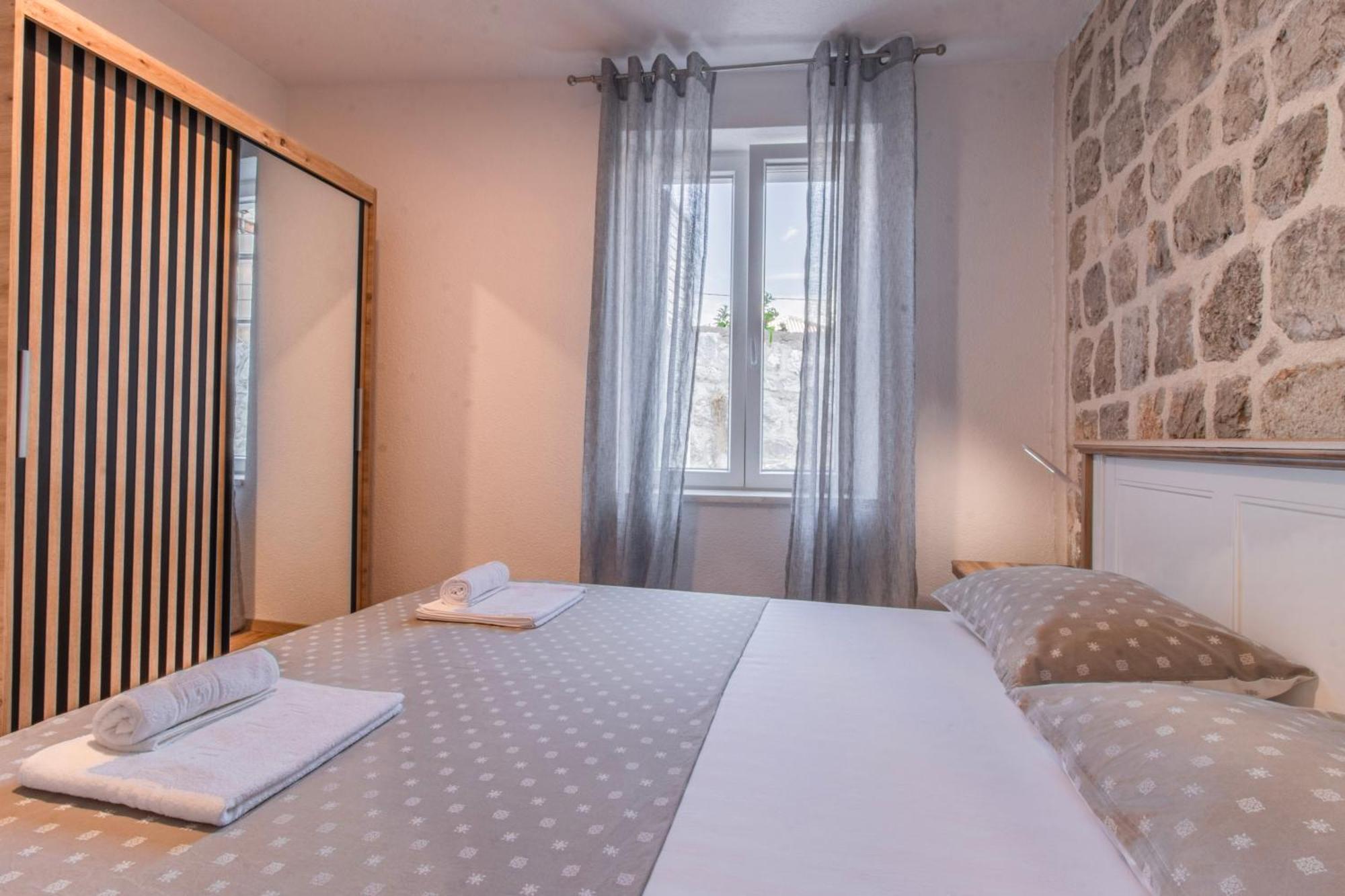 Apartments Florian Lopud Luaran gambar